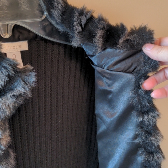 Chico's faux fur vest with side pockets - Picture 6 of 11